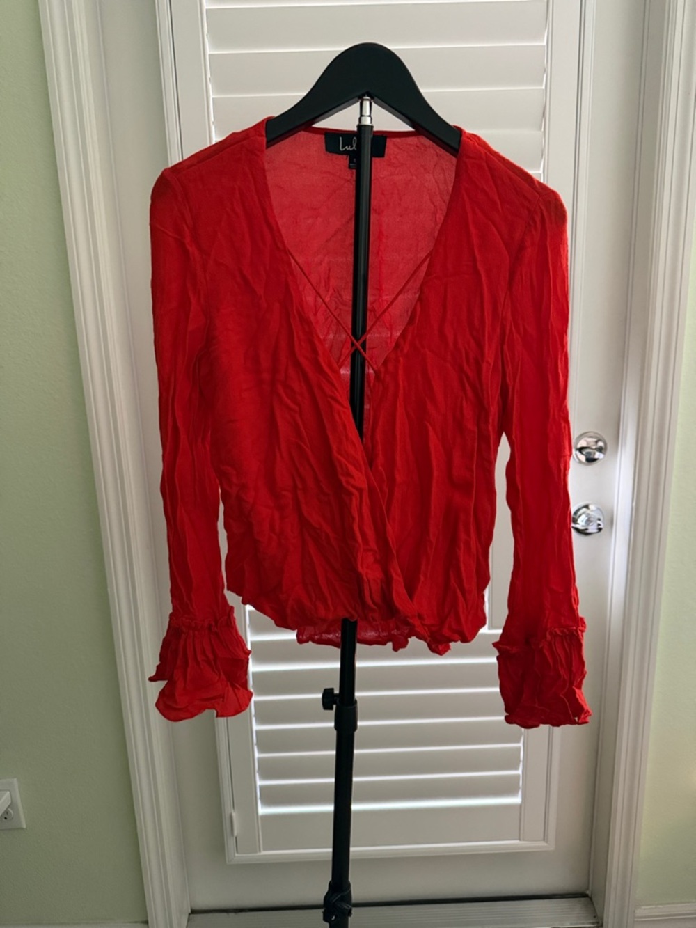 Lulu's Bright Red V‑Neck Ruffle Cuff Blouse